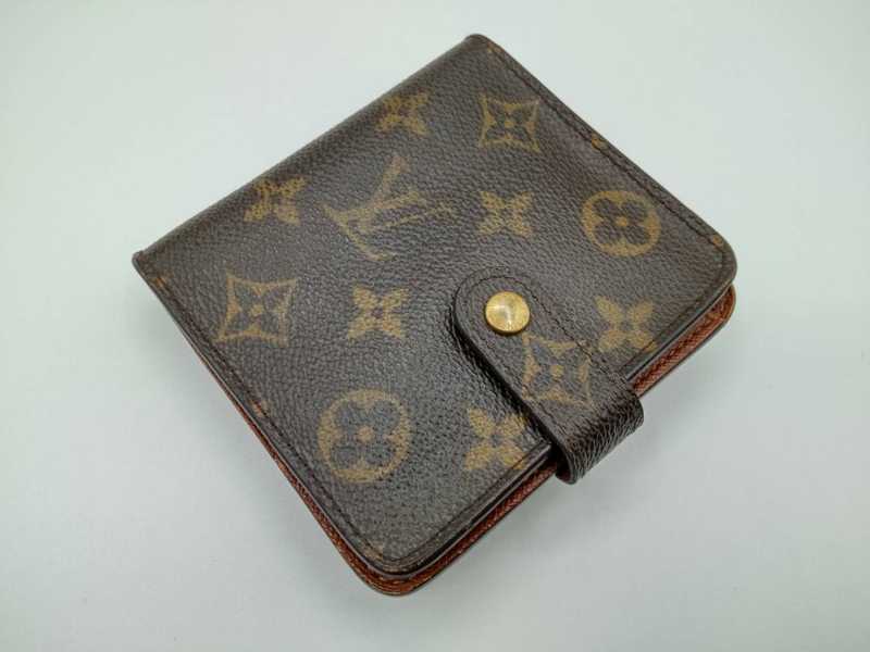 ルイヴィトン買取 コンパクトジップ M61667 